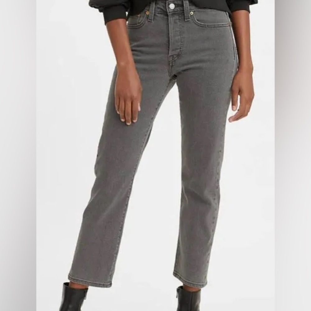 Levi's Wedgie Straight Gray Jeans